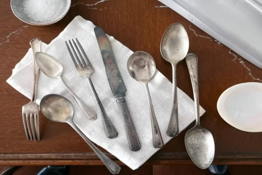 نقره را با چه چیزی تمیز می کنند؟